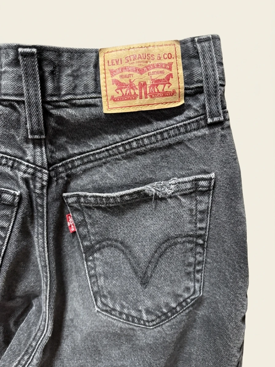 Levi's High Waisted Mom Jeans photo 2